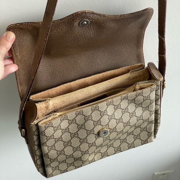 Vintage Gucci flap shoulder bag - Picture 11 of 16